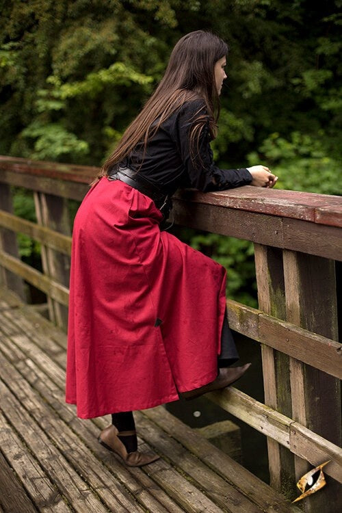 Battle skirt, red