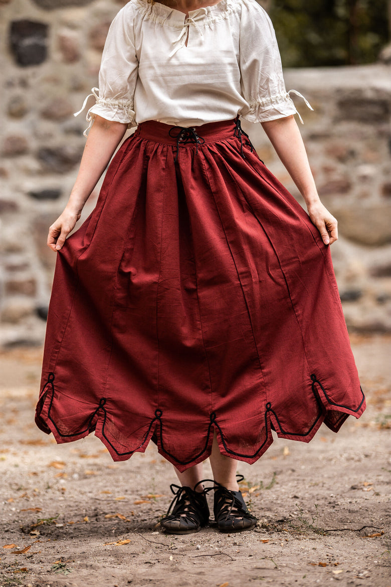 Renaissance skirt, red