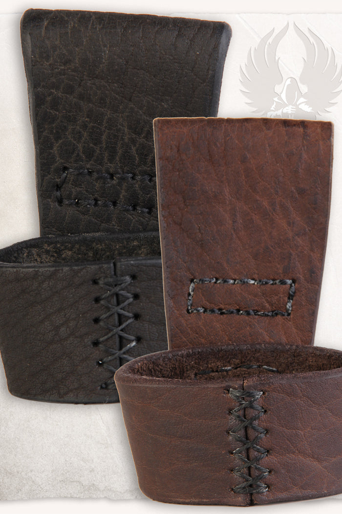 Drinking horn belt holder Louis black