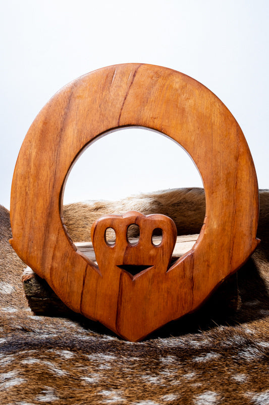 Intaglio in legno Claddagh