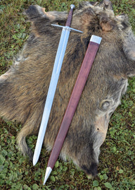Hand-and-a-half sword Oakeshott type XIIIa, semi-sharp