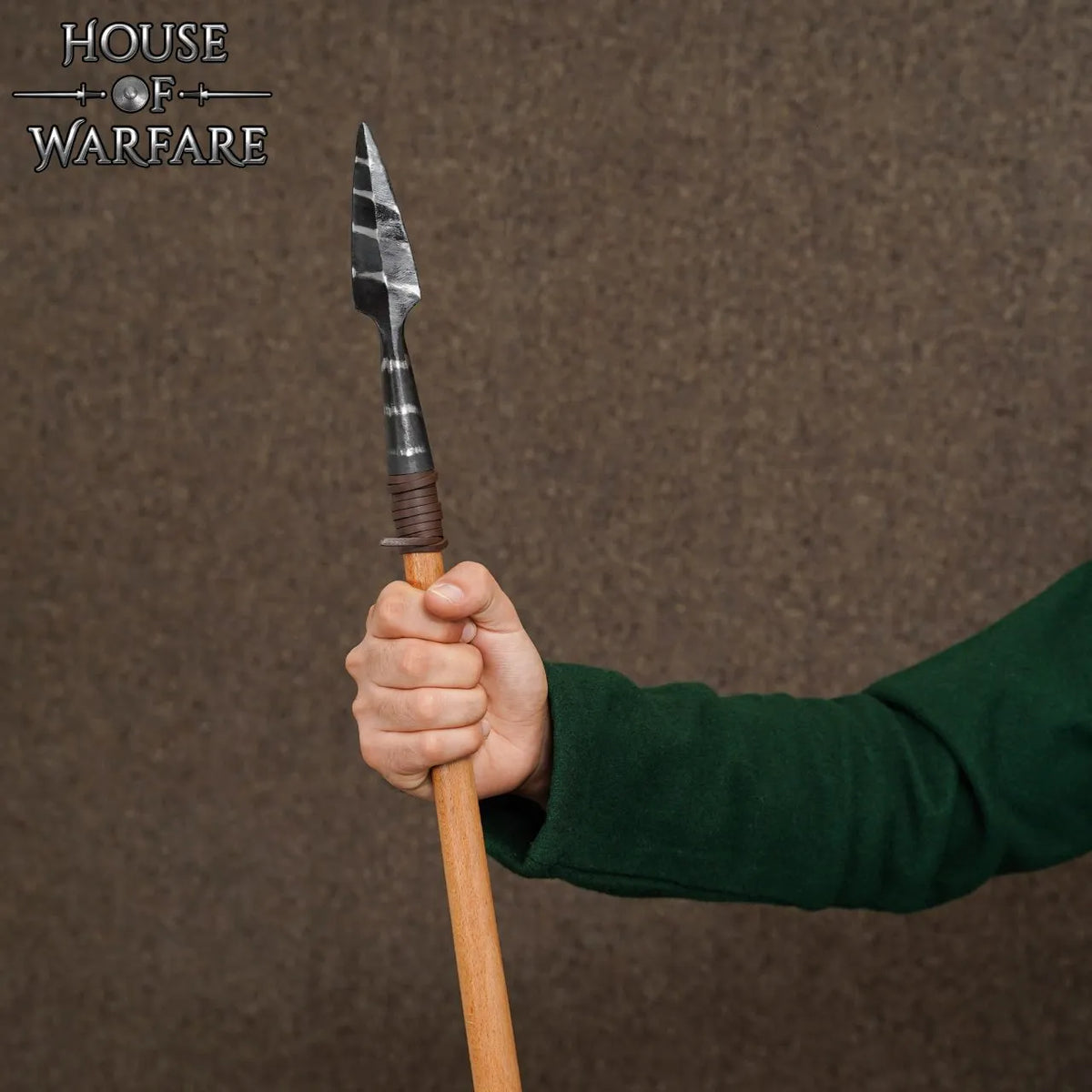 Viking spearhead, semi-sharp