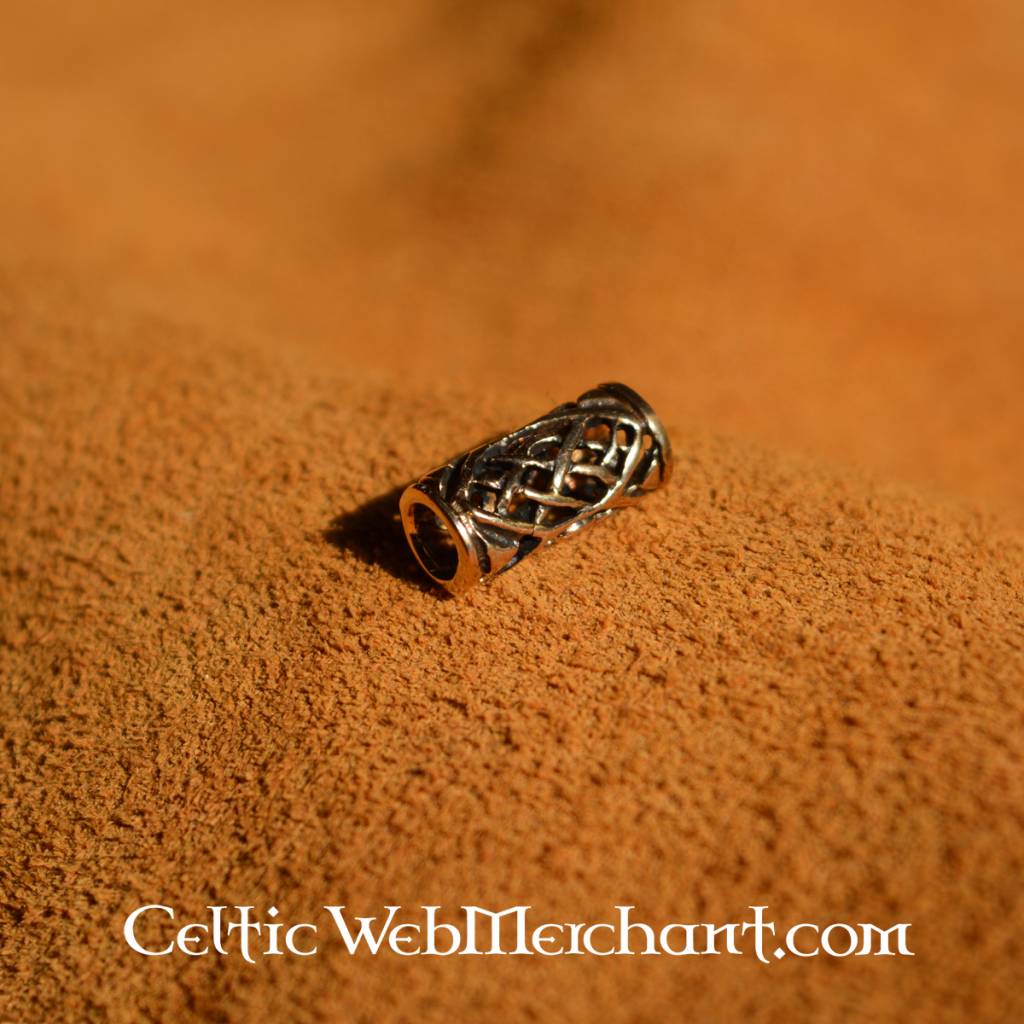 Celtic beardbead, bronze