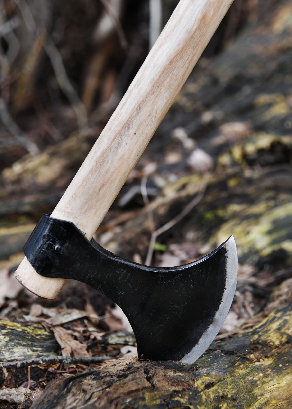 Short Danish axe, semi-sharp
