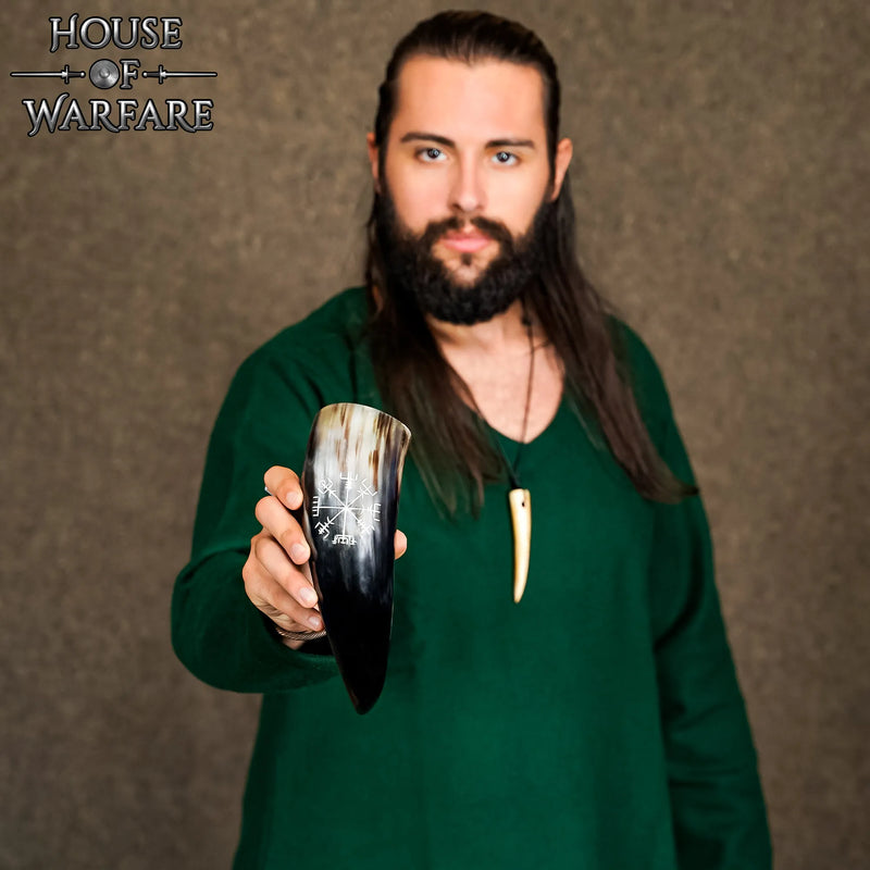 Cuerno de beber vikingo con Vegvisir, 300–500 ml