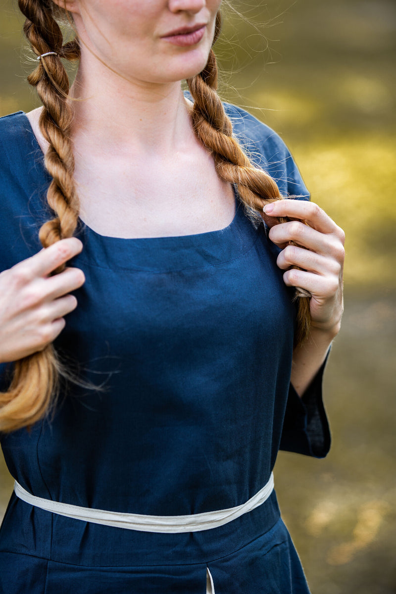 Medieval dress Larina, blue-naturel