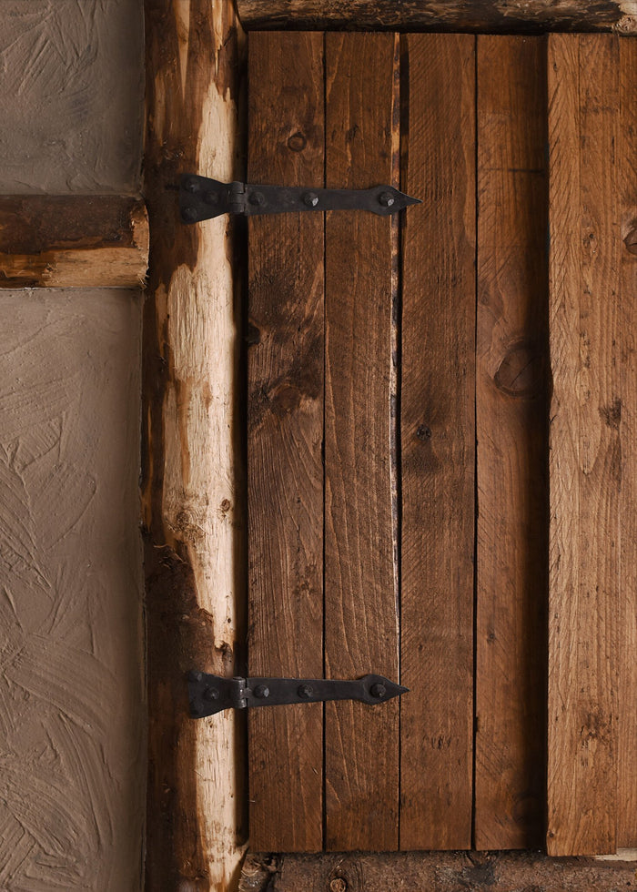 Historical hinge