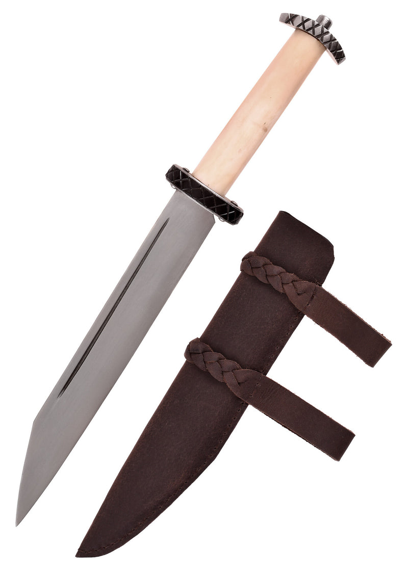 Seax Eriksson, halb scharf