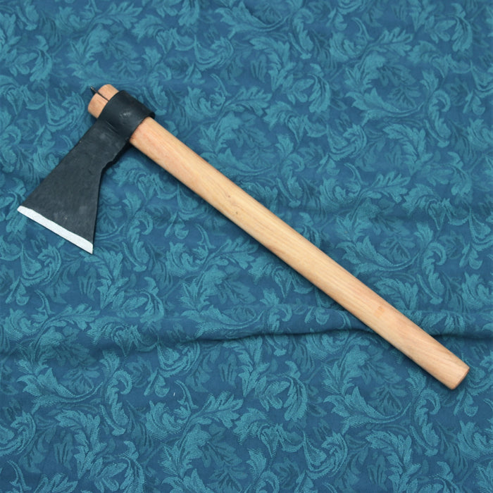 Tomahawk throwing axe, semi-sharp