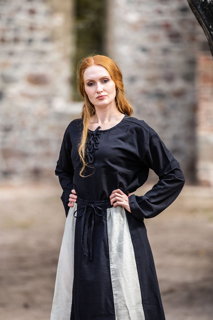 Renaissance blouse Sofia, black