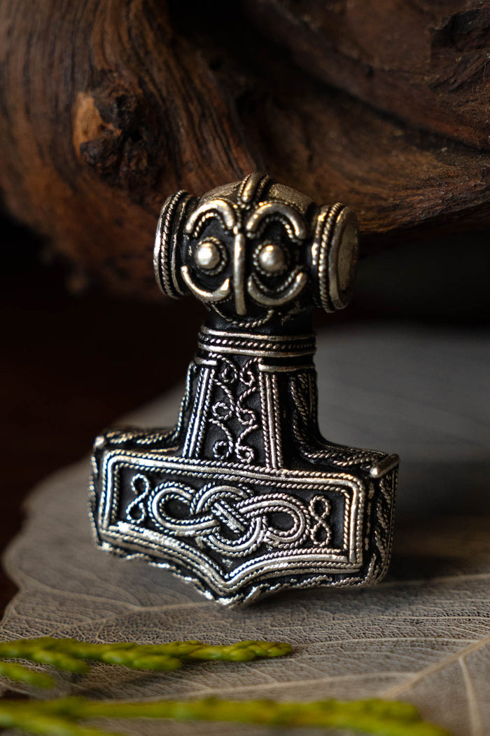 Viking Ödeshög Mjölnir with Knotwork, silvered bronze