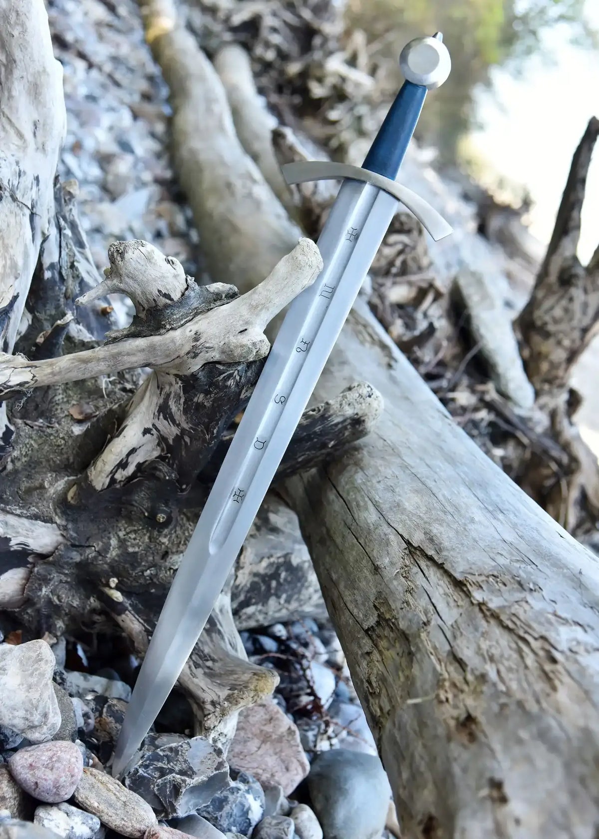 13th century sword Neuchatel, semi-sharp
