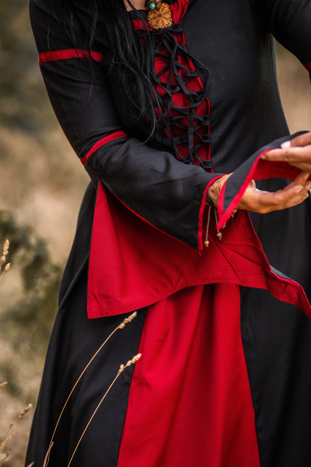 Dress Eleanora red-black