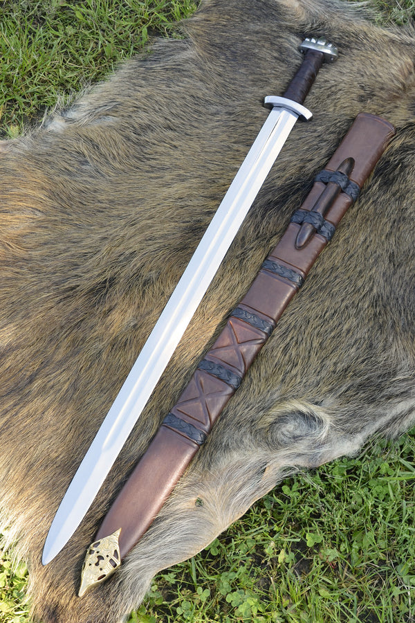 10th century Viking sword, semi-sharp