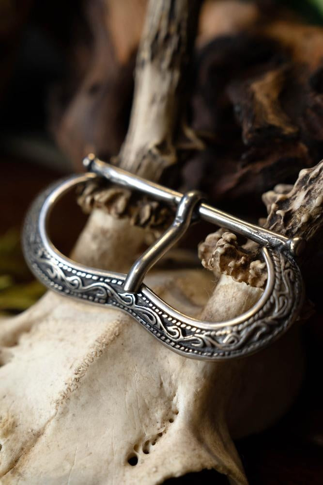 Renaissance buckle deluxe