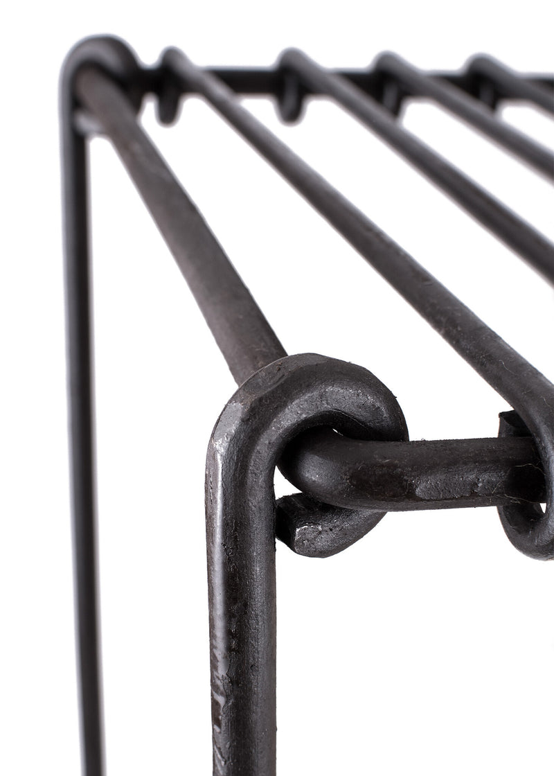 Hand-forged grill / barbecue