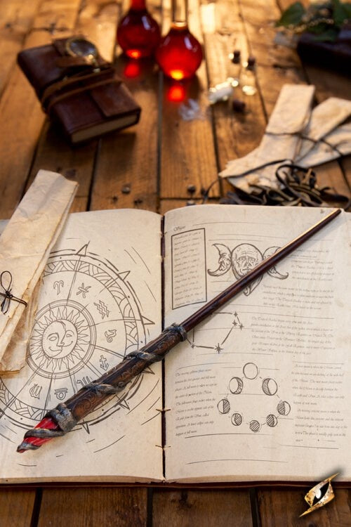 Tryllestav Sabrina, brun