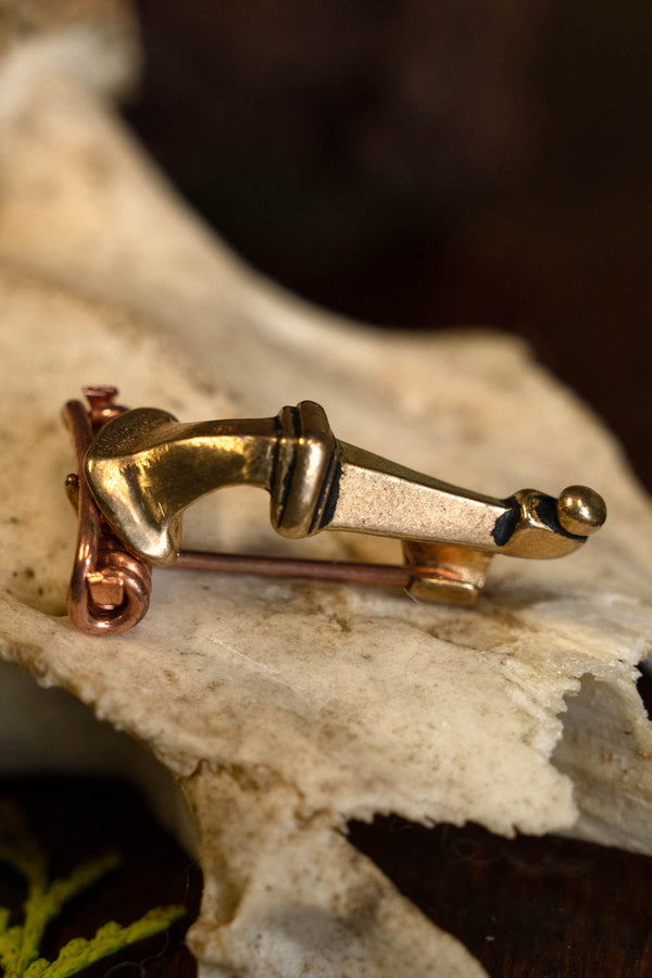 Crossbow fibula Lîmes (40-70 AD), zamak