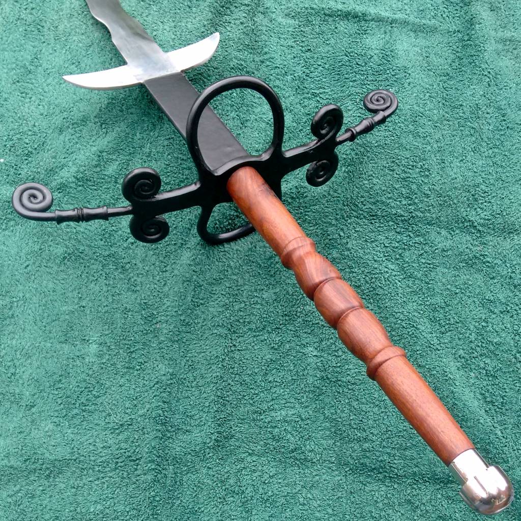 Flamberge with wooden grip, semi-sharp