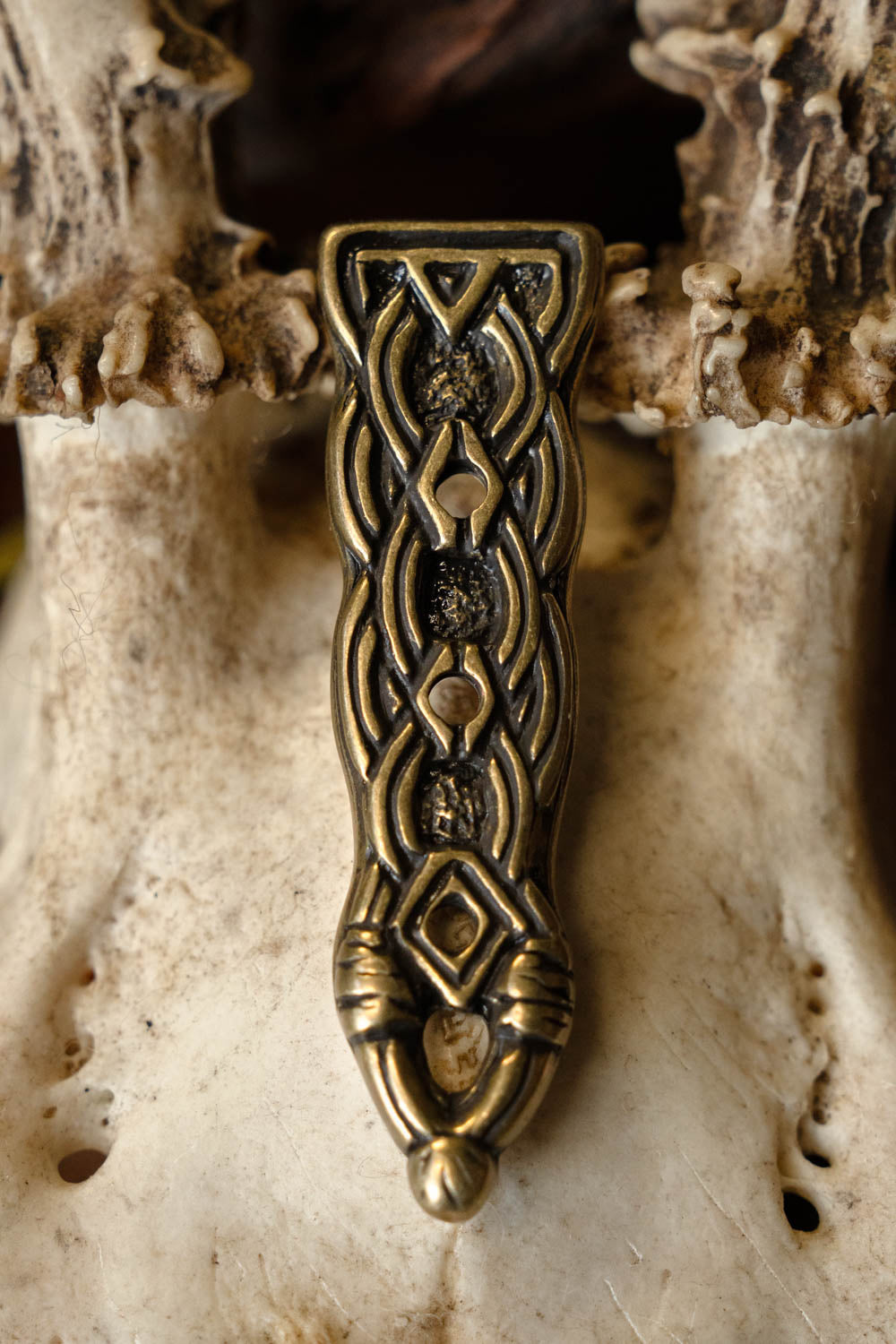 Birka belt end Borre style