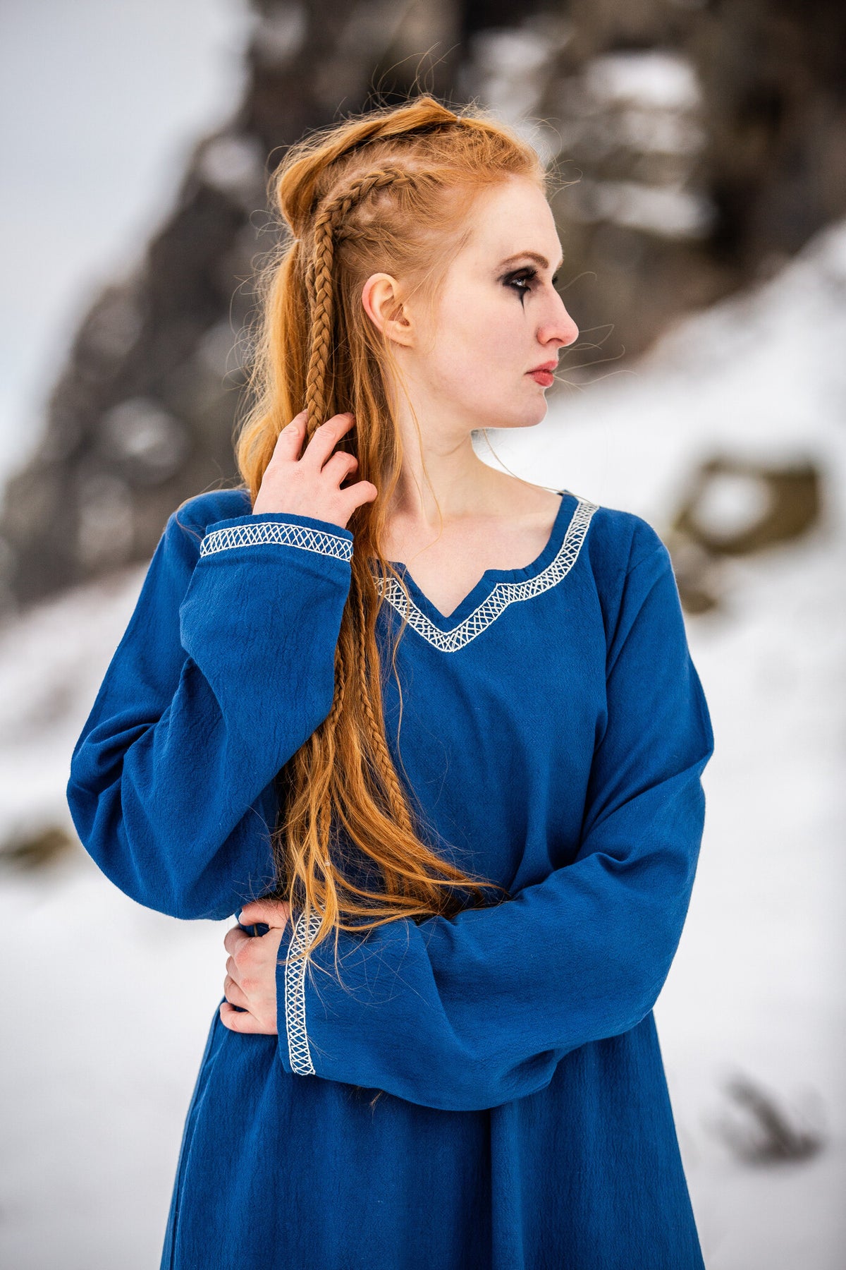 Early medieval dress Aelswith, blue