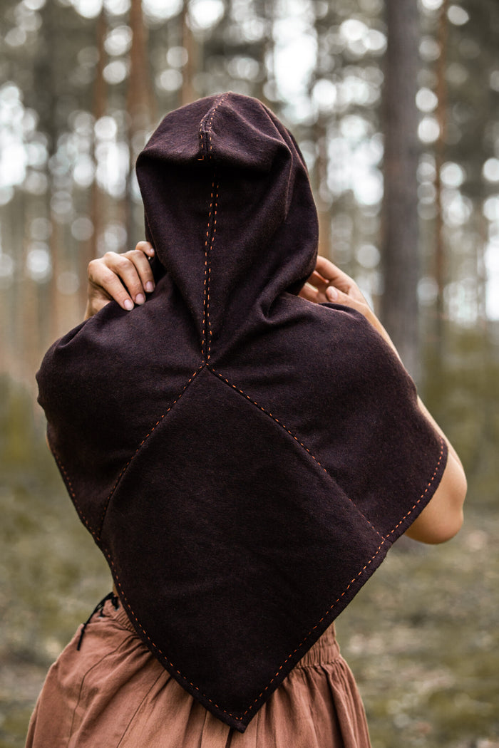 Skjoldehamn hood Halfdan, brown, wool mix