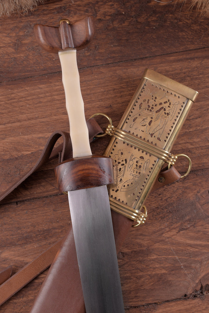 4th century Germanic spatha, semi-sharp
