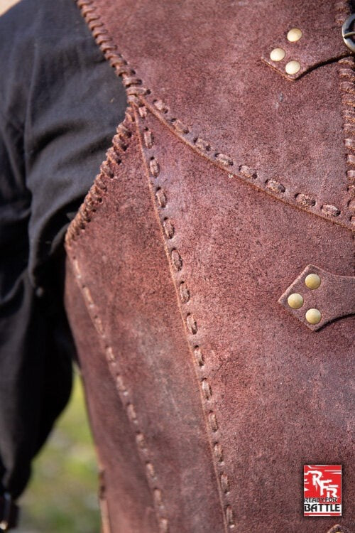 Brigandine with belts, brown