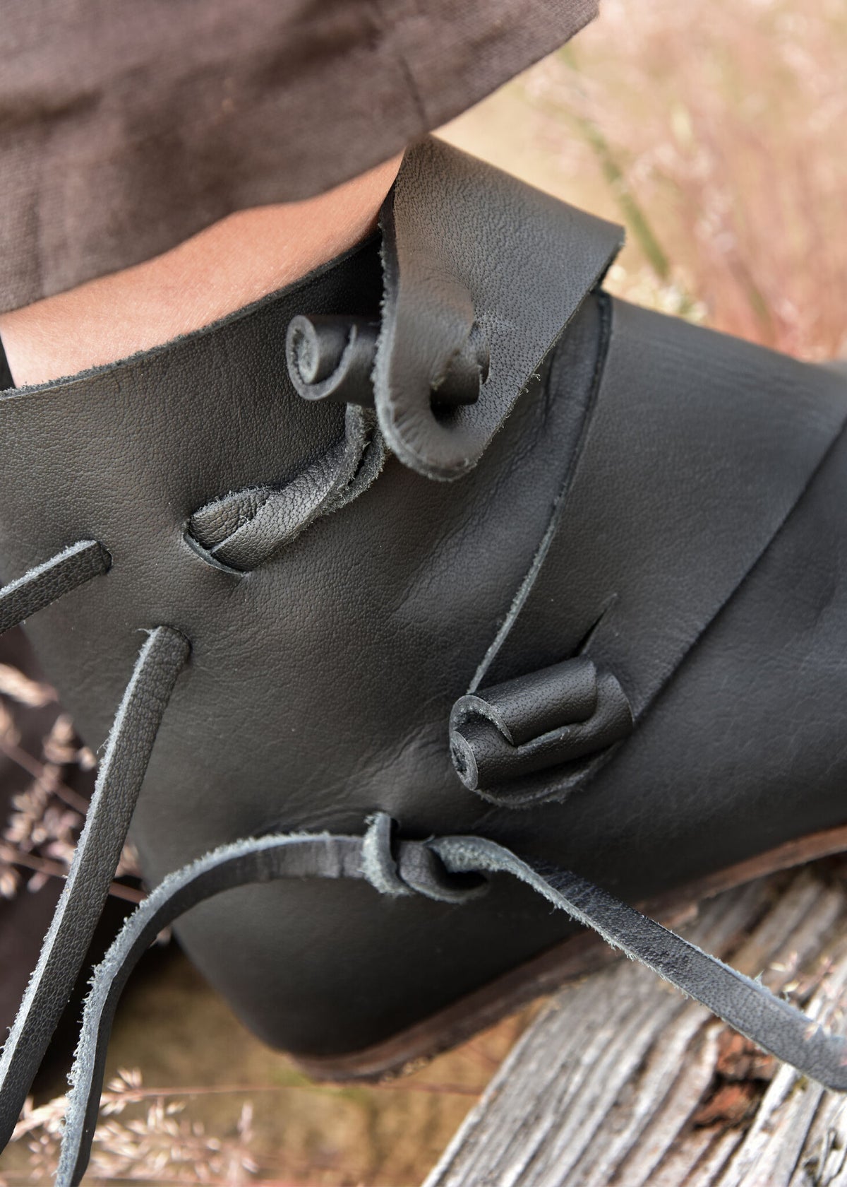 Viking shoes Jorvik with nails, black