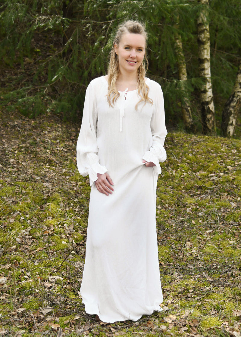 Sottoveste rinascimentale, crema