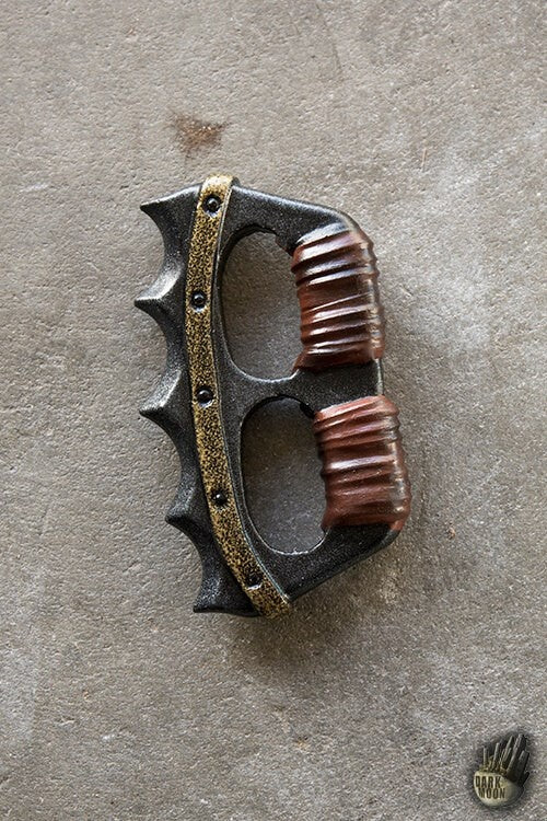 Knuckleduster, LARP Weapon