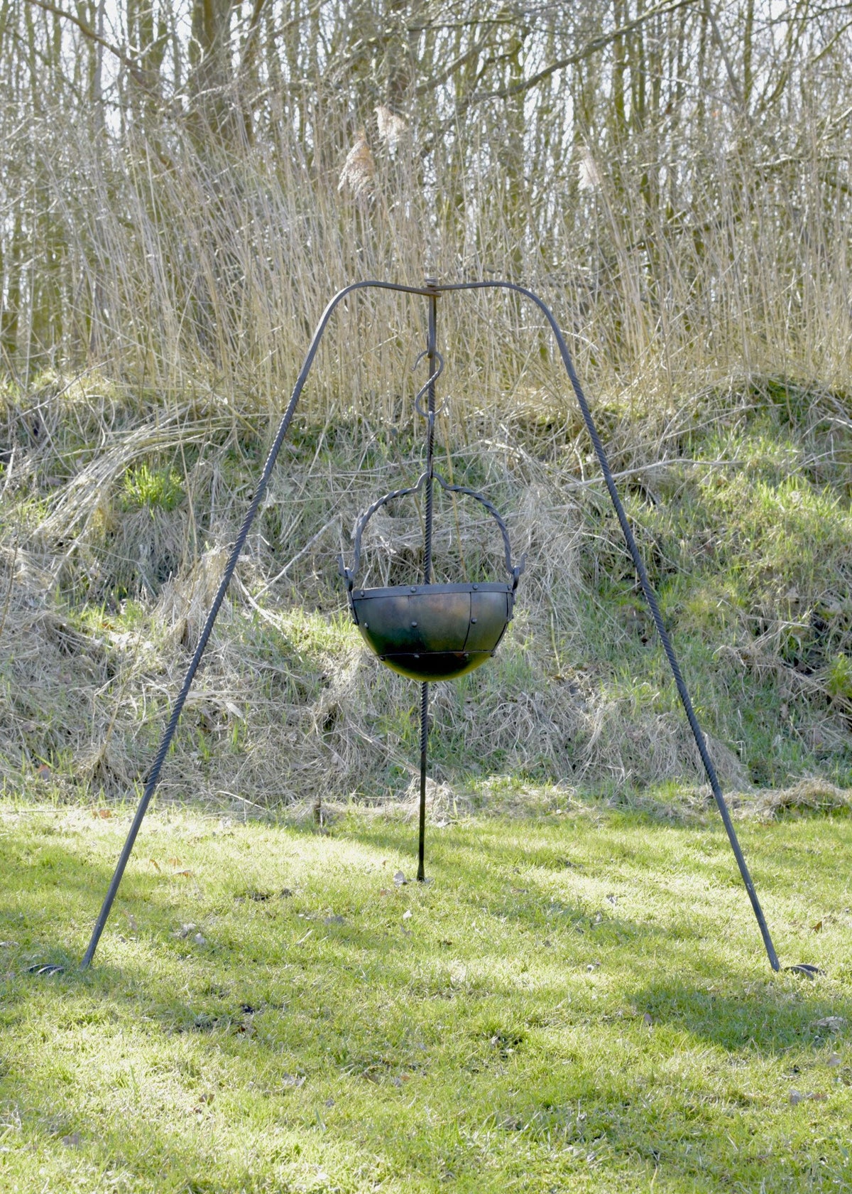 Large tripod