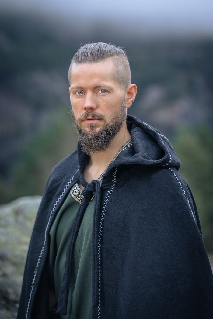 Cloak Valdemar, black, wool mix