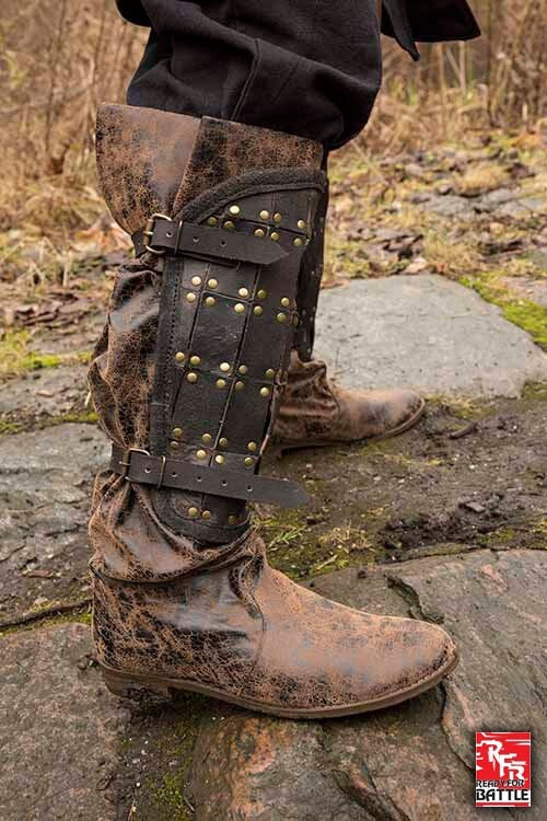 Pair of greaves Fighter, black
