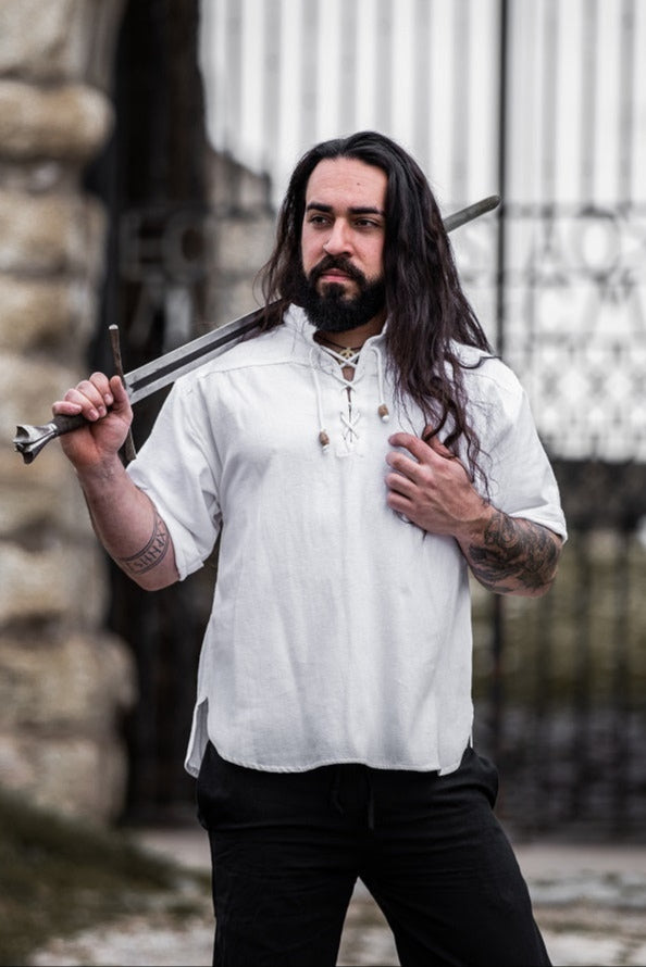 Medieval shirt with short sleeves, white