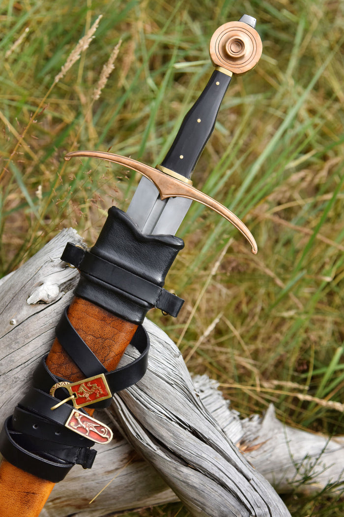 15th century knight sword Aislinn, semi-sharp