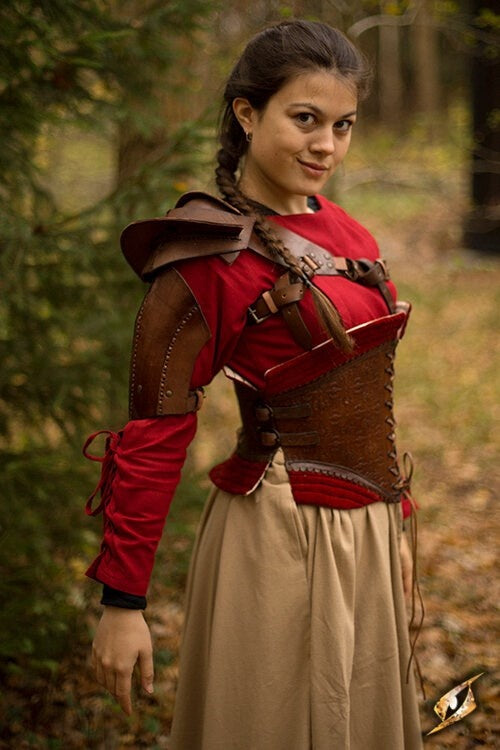 Leather shoulder armour, brown