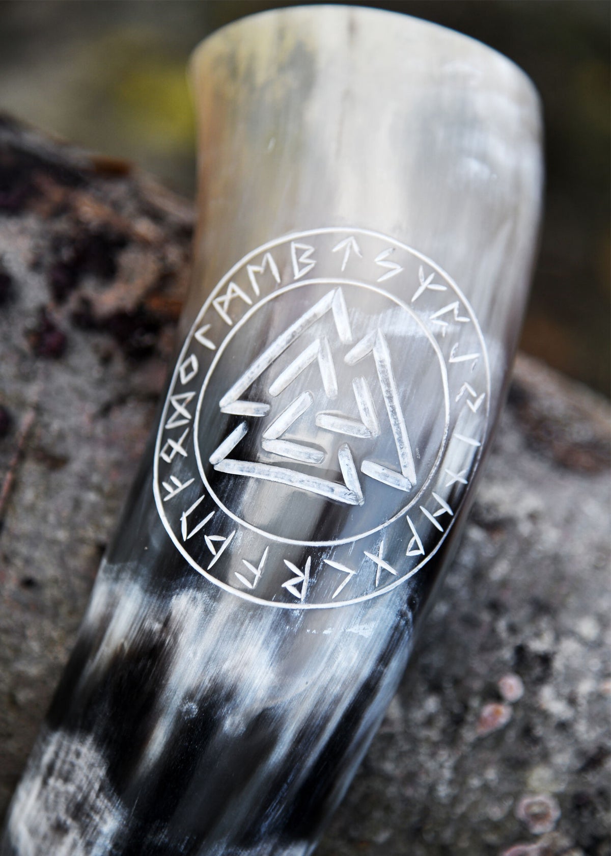 Drinking horn Valknut, 200-300 ml