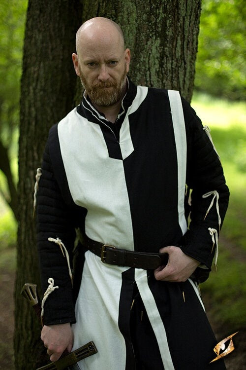Tabard Geoffrey, black-white