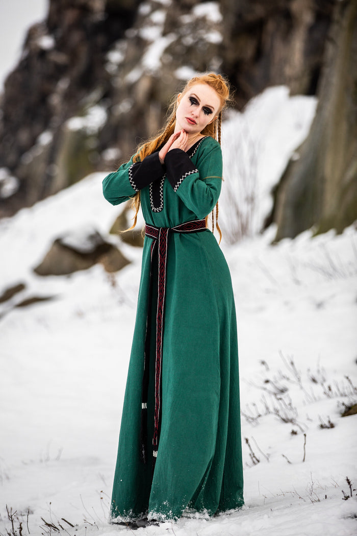 Viking dress Heidrun, green