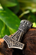 Młot Thora z Ölandii, posrebrzany brąz