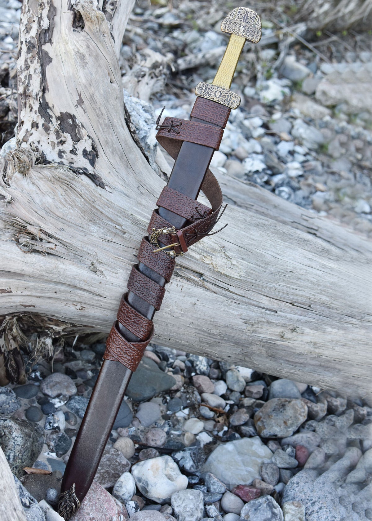 Viking sword Gnezdovo, Petersen D, semi-sharp