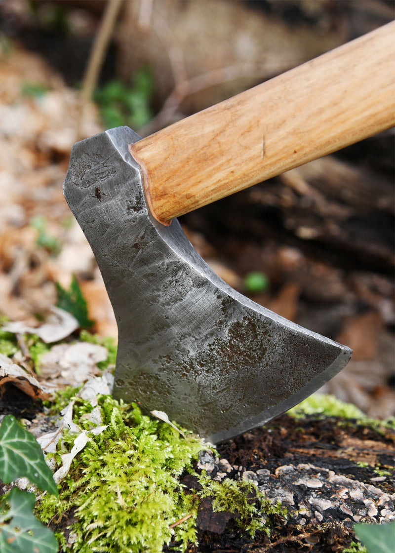 Hacha vikinga de acero forjado a mano, tipo M, semi-afilada