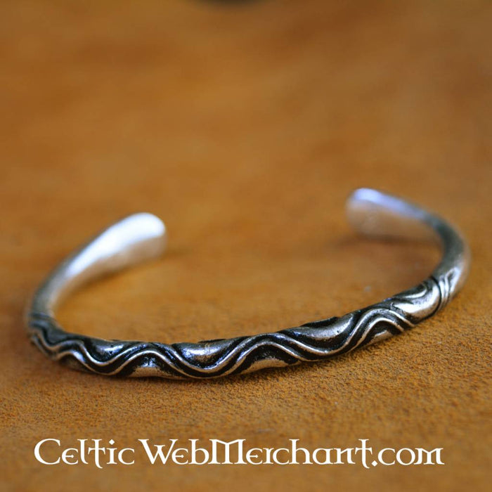 Viking 'hack armband', silvered bronze