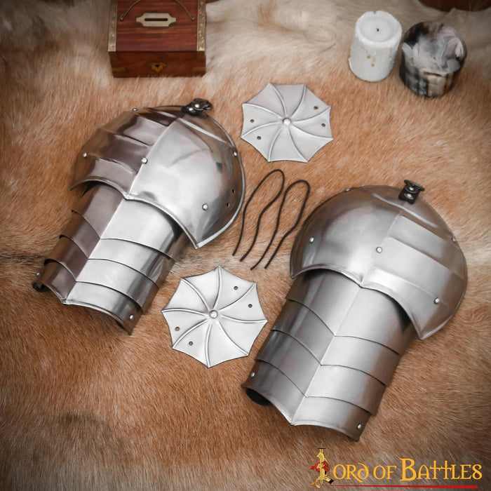 Gothic pauldrons with roundels, 1.6 mm