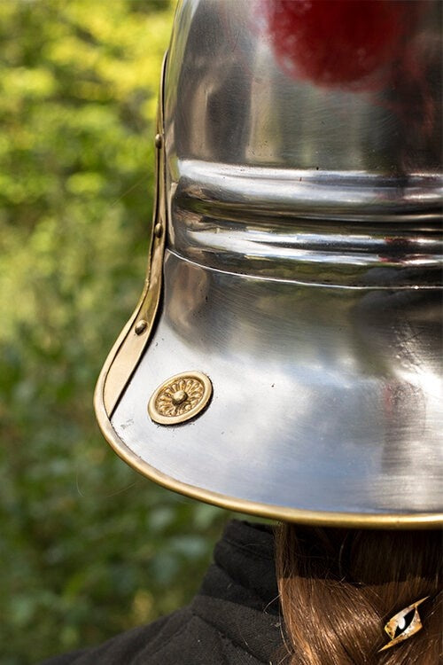 Roman legionary helmet with red crest, 1-1.2 mm