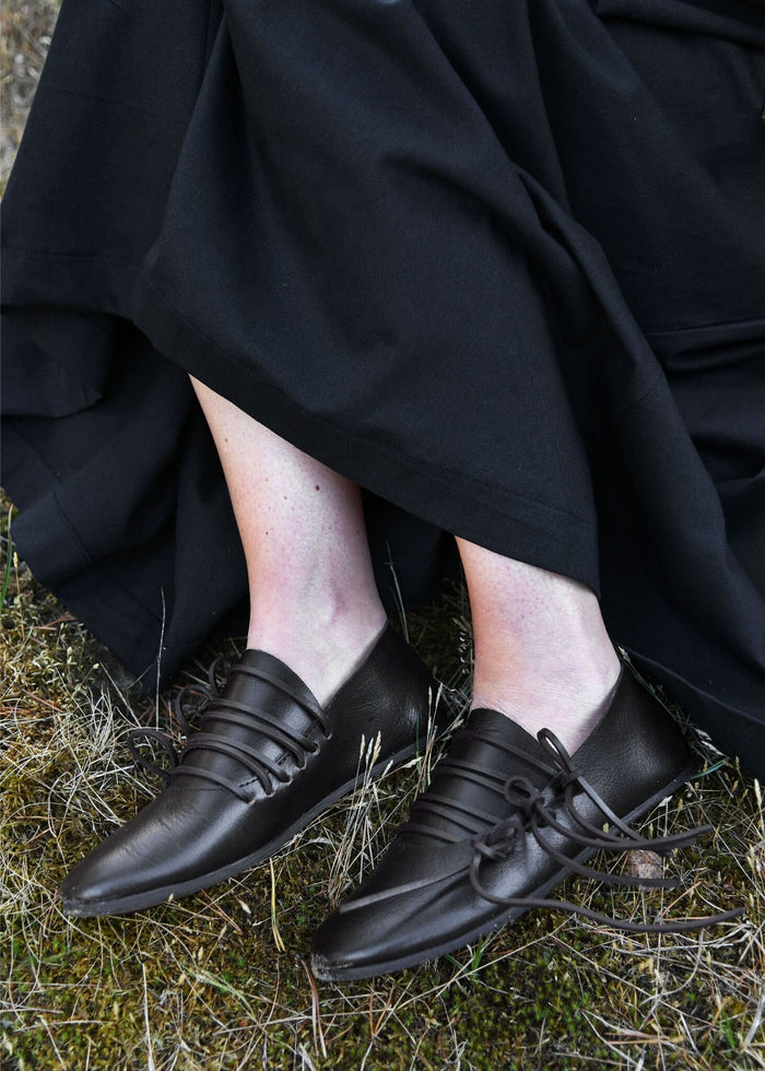 Lace-up shoes, medieval, brown