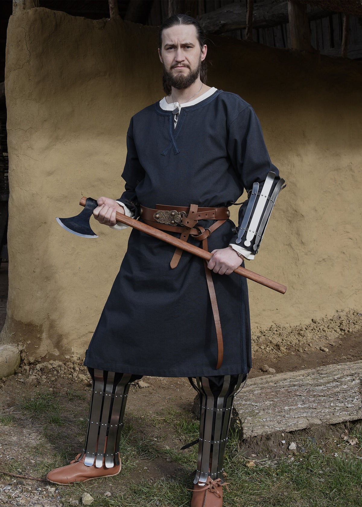 Germanic Thorsberg tunic Harald, dark blue