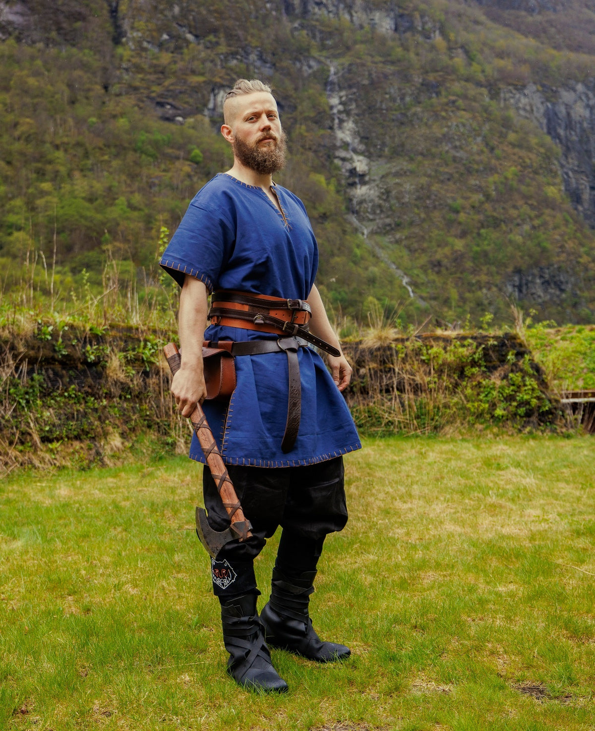 Germanic tunic Thorsberg, short, blue