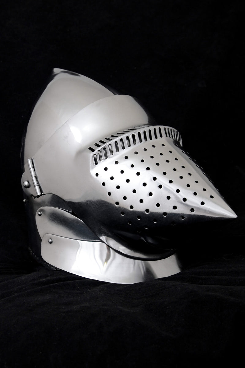 Stor bascinet med hundsnut, ca 1420, 2 mm (battle-ready)
